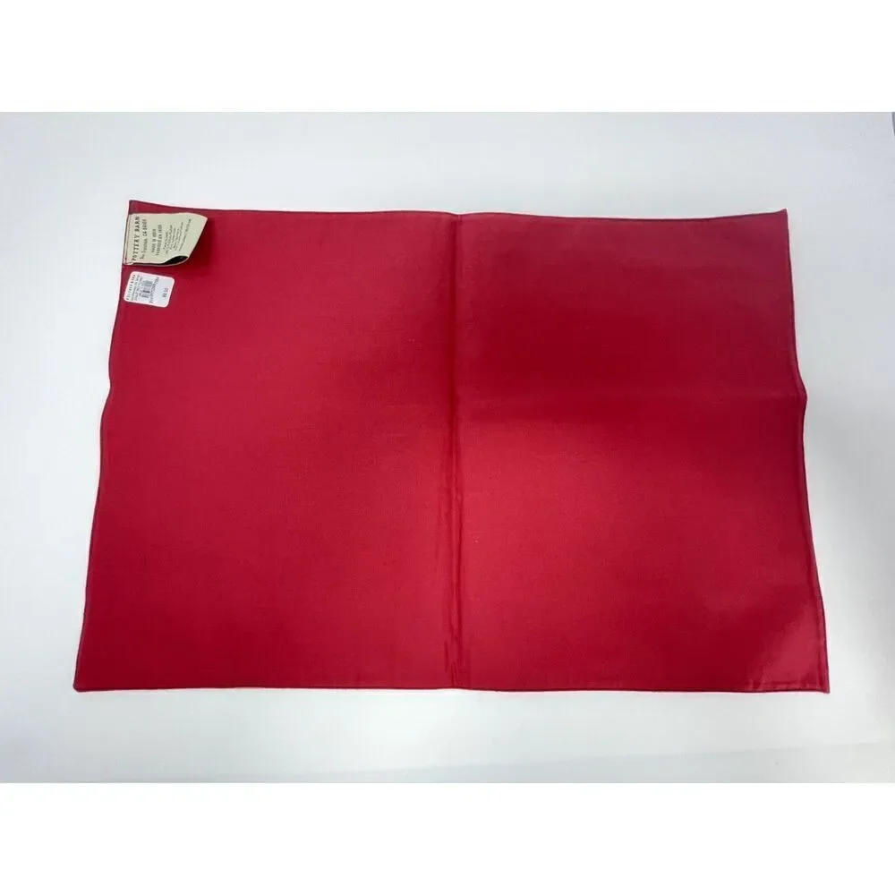 Pottery Barn Chalet Paisley Red Placemat NWT